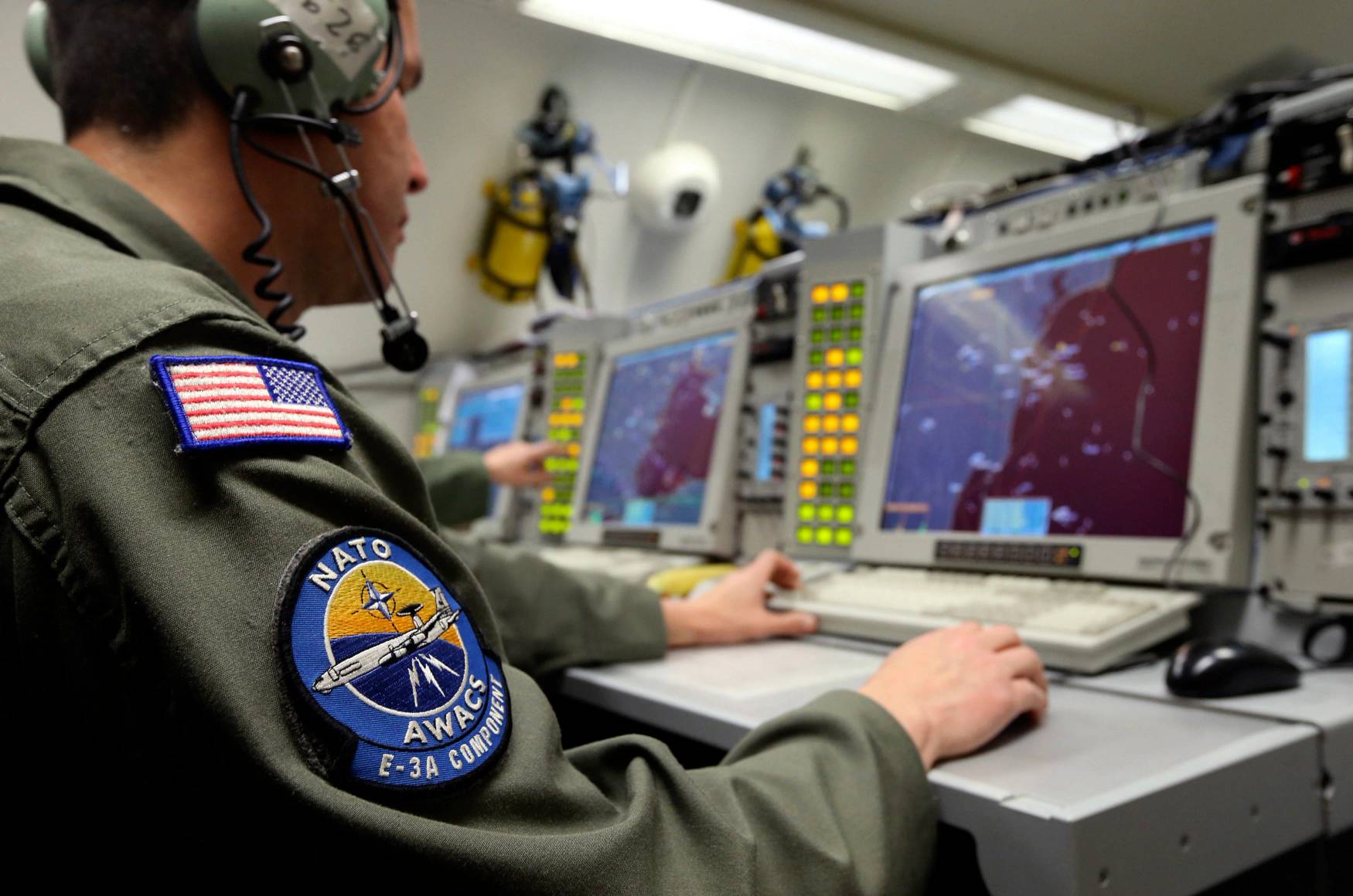 Американска разузнавателна информация-НАТО-САЩ